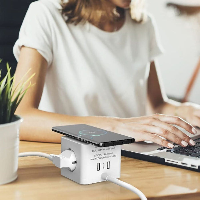 Bloc JACOBSEN, 3 prize Schuko, cu incarcator WiFi si 3 porturi USB, alb/gri WALTI