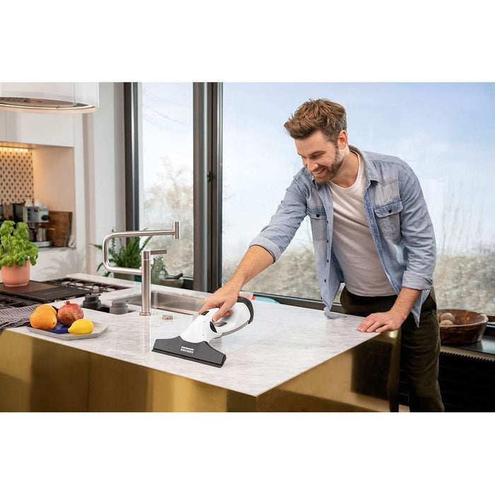 Aspirator geamuri KARCHER WV 2 Plus D500, 0.15l, 3.6V, autonomie max 35 min, alb-negru WALTI