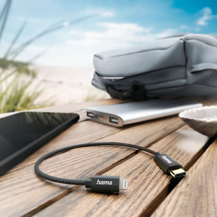 Cablu date HAMA 201601, USB-C - Lightning, 0.2m, negru WALTI
