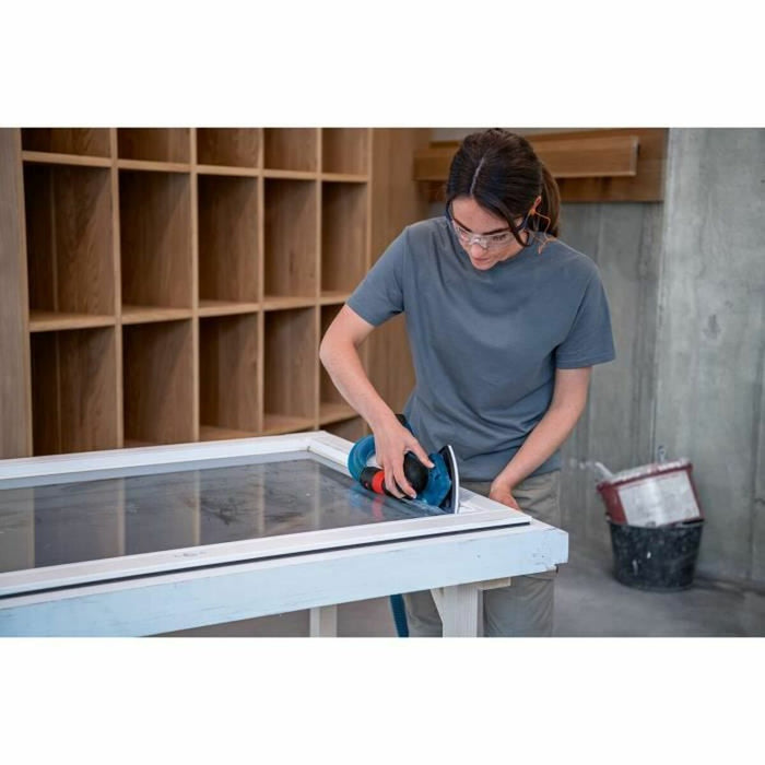 Ferăstrău BOSCH Professional 12 V - WALTI WALTI