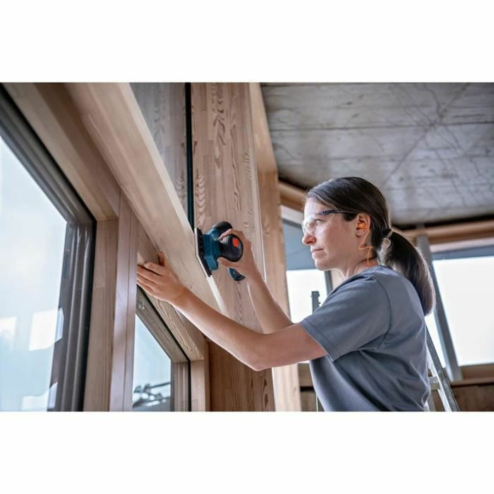 Ferăstrău BOSCH Professional 12 V - WALTI WALTI