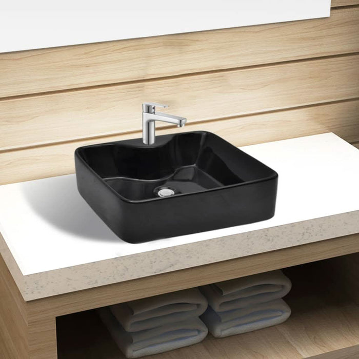 Chiuvetă de baie pătrată din ceramică cu gaură pentru robinet, negru - WALTI WALTI
