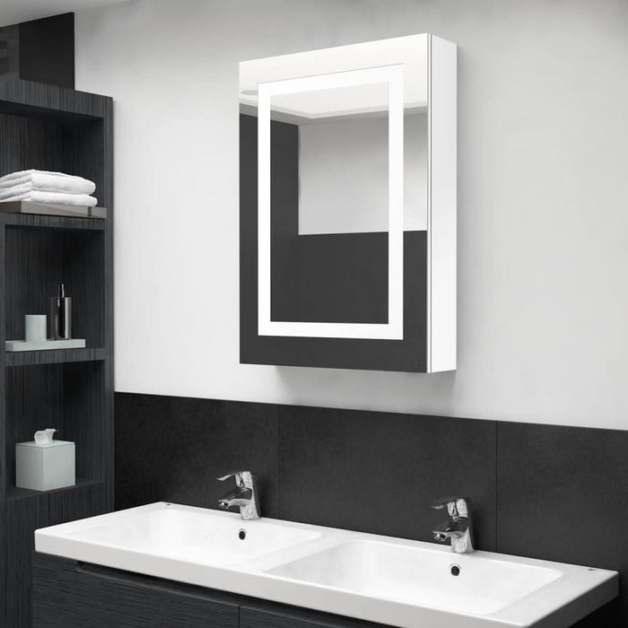 Dulap de baie cu oglindă și LED, alb strălucitor, 50x13x70 cm - WALTI WALTI