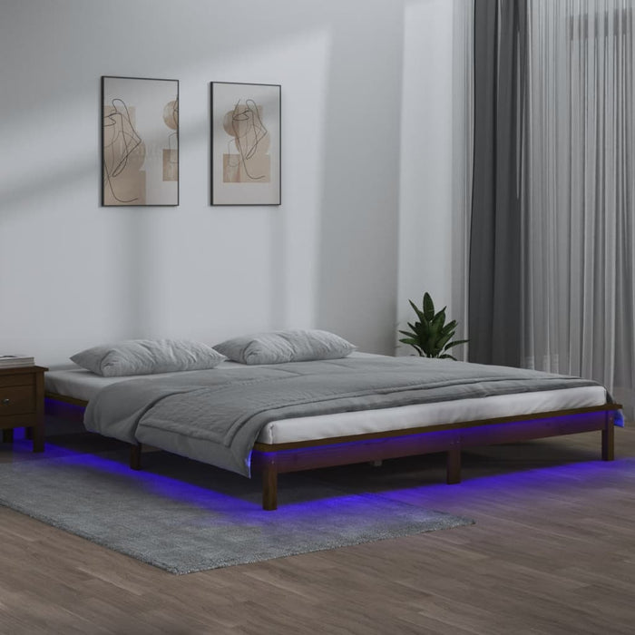 Cadru de pat cu LED, maro miere, 200x200 cm, lemn masiv - WALTI WALTI