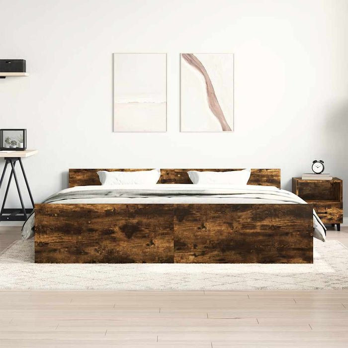 Cadru pat cu tăblie la cap/picioare, stejar fumuriu, 200x200 cm - WALTI WALTI