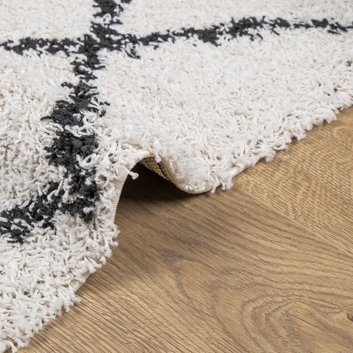 Covor pufos "PAMPLONA" fire înalte negru/crem modern 240x240 cm WALTI