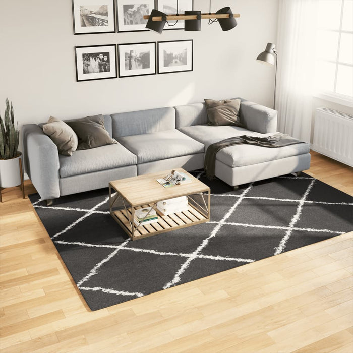 Covor pufos "PAMPLONA" fire înalte negru/crem modern 200x280 cm WALTI