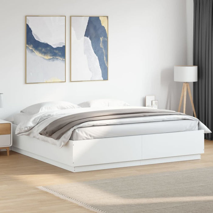 Cadru de pat cu lumini LED, alb, 200x200 cm, lemn prelucrat - WALTI WALTI