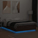 Cadru de pat cu lumini LED stejar maro 150x200cm lemn prelucrat - WALTI WALTI