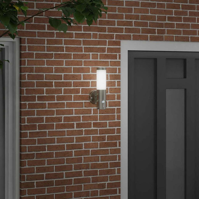 Lumină de perete pentru exterior Argintiu 15 x 7,5 x 33 cm - WALTI WALTI