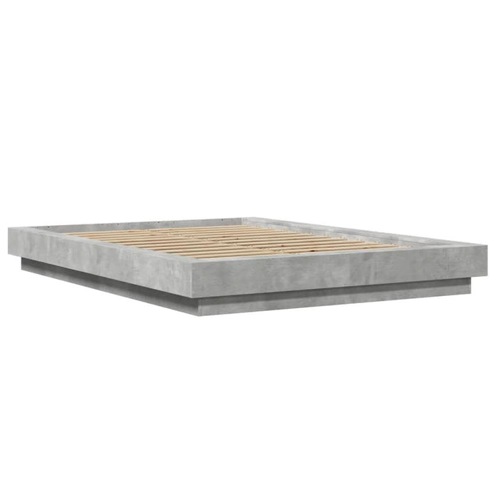 Cadru de pat cu lumini LED gri beton 140x190 cm, lemn prelucrat - WALTI WALTI