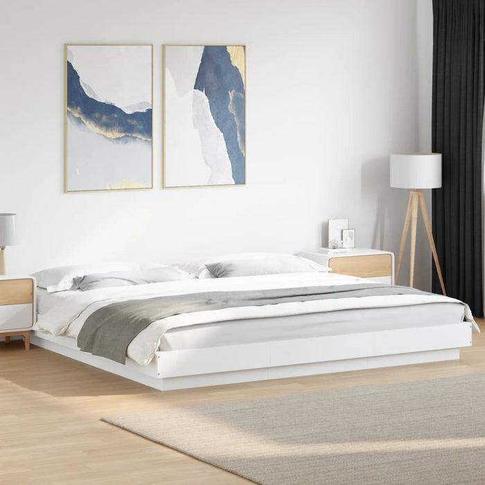 Cadru de pat alb 180x200 cm din lemn prelucrat WALTI