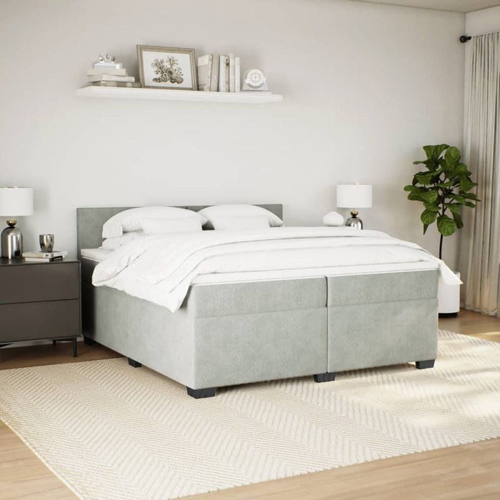 Pat box spring cu saltea, gri deschis, 200x200 cm, catifea - WALTI WALTI