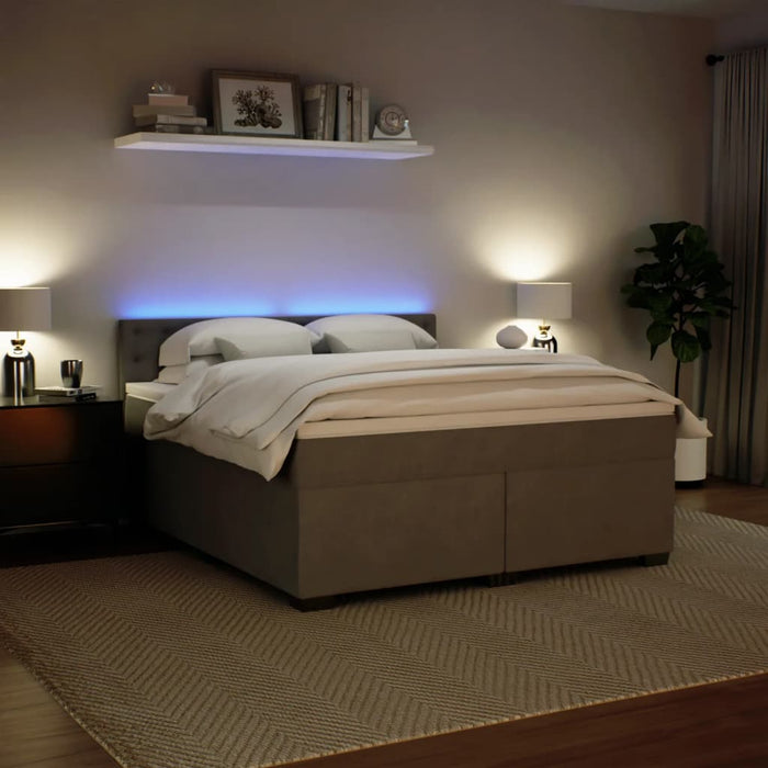 Pat box spring cu saltea, gri deschis, 180x200 cm, catifea - WALTI WALTI