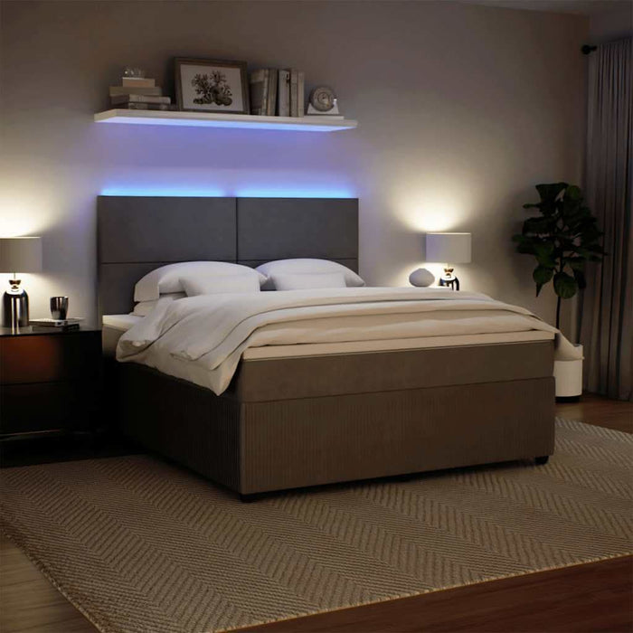 Pat box spring cu saltea, gri deschis, 180x200 cm, catifea - WALTI WALTI