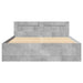 Cadru de pat cu tăblie gri beton 140x200 cm lemn prelucrat - WALTI WALTI