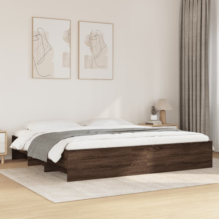 Cadru de pat fără saltea Stejar maro 200x200 cm Lemn prelucrat - WALTI WALTI