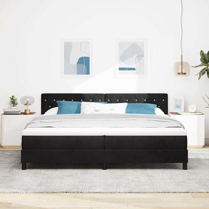 Pat cu arcuri cu saltea cu headboard Negru 200 x 200 cm Catifea WALTI