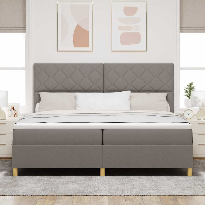 Pat cu arcuri cu headboard Gri taupe 200 x 200 cm țesătură - WALTI WALTI