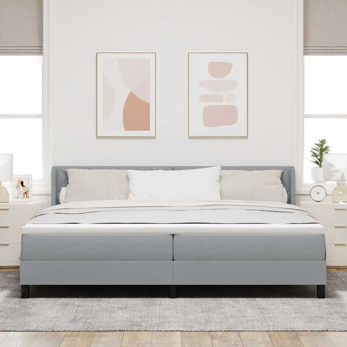 Pat cu arcuri cu saltea Gri deschis 200 x 200 cm Poliester - WALTI WALTI