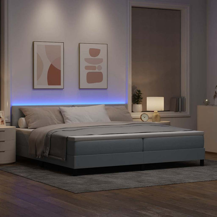Pat cu arcuri cu benzi LED Gri deschis 200 x 200 cm țesătură WALTI