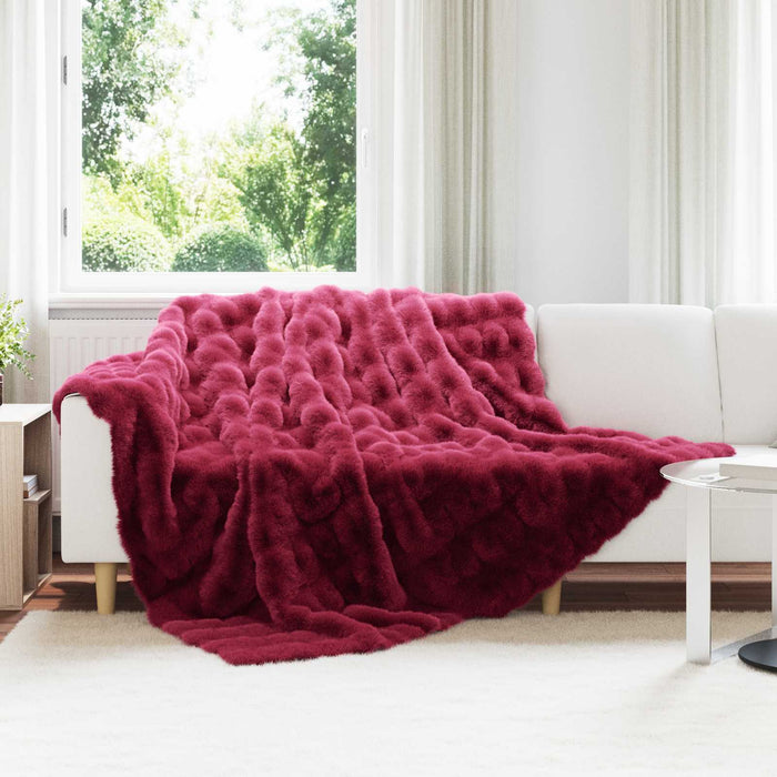 Pătură antiderapantă din sintetică de iepure Olite 240 x 270 cm - WALTI WALTI