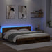 Cadru de pat cu headboard Lemn Vechi 200 x 200 cm Lemn compozit - WALTI WALTI