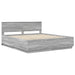 Cadru de pat cu headboard Gri Sonoma 180 x 200 cm Lemn compozit - WALTI WALTI