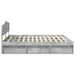Cadru de pat cu headboard Beton 180 x 200 cm Lemn de pin masiv - WALTI WALTI