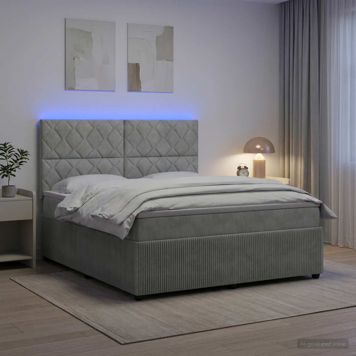 Pat cu arcuri LED și saltea Gri deschis 160 x 200 cm Catifea WALTI