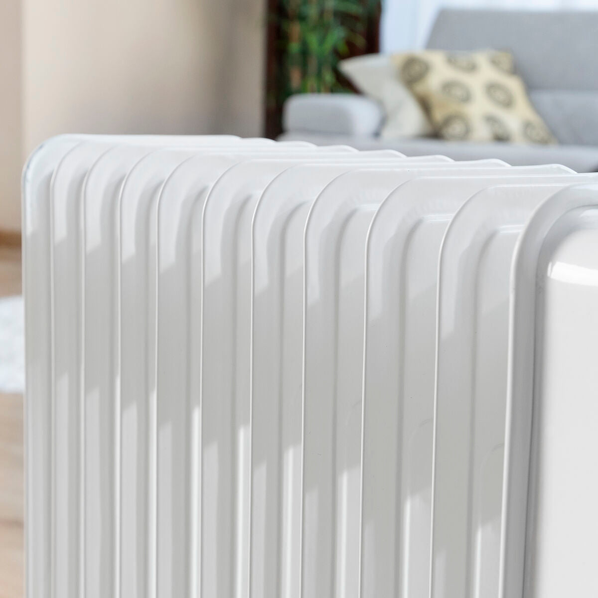 Radiator de Ulei Oileven InnovaGoods 2500 W (11 corpuri) - WALTI