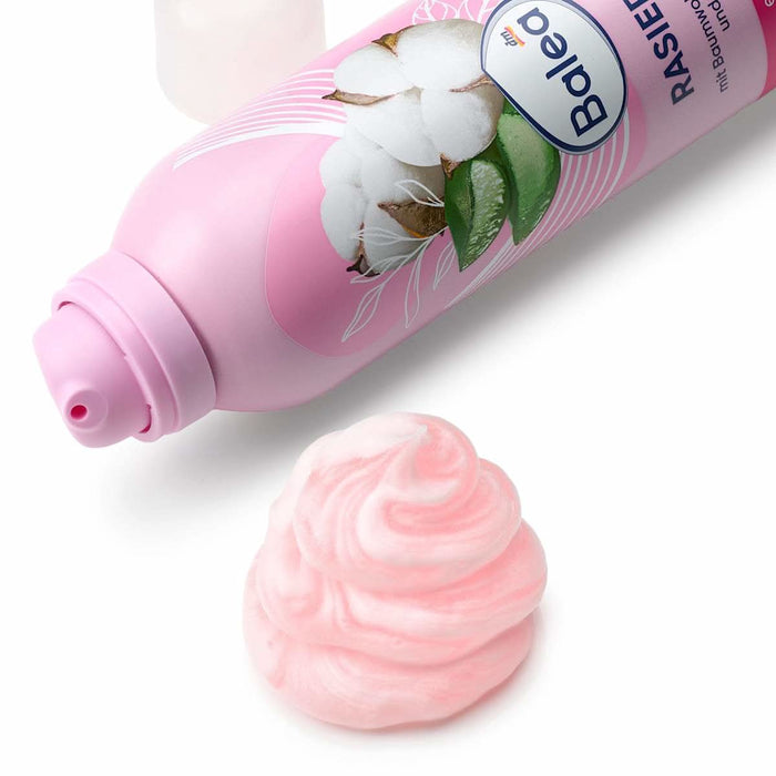 Balea Gel de ras cu extract de flori de bumbac și vitamina E, 200 ml WALTI