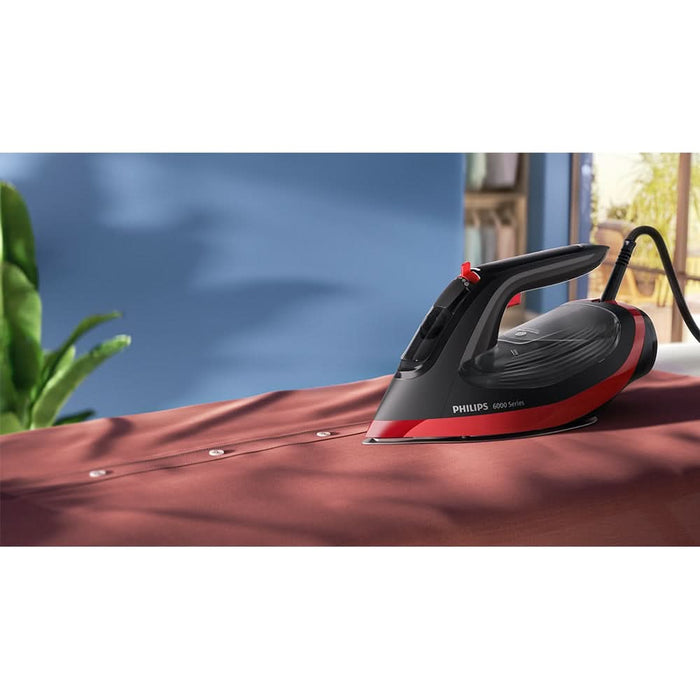 Fier de calcat PHILIPS Seria 6000 DST6130/40, 2800W, 220g/min, 220ml, talpa SteamGlide Plus, negru-rosu WALTI