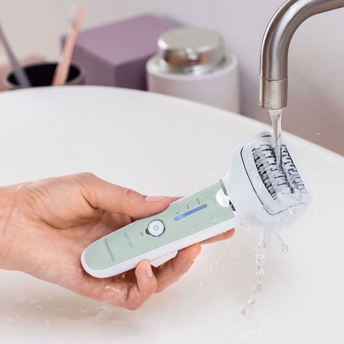 Epilator PANASONIC ES-EY70A-G503, 60 pensete, 3 viteze, 5 accesorii, Wet&Dry, acumulator, verde WALTI