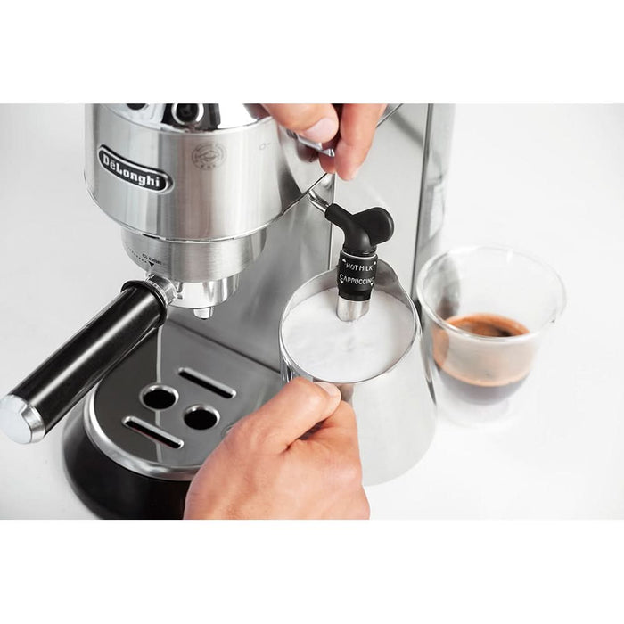 Espressor manual DELONGHI Dedica Style EC685.M, 1.1l, 1300W, 15 bar, sistem Cappuccino, argintiu-negru WALTI