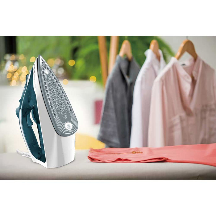 Fier de calcat TEFAL Express Steam FV2839E0, 2400W, 185g/min, 270ml, talpa ceramica, albastru-alb WALTI