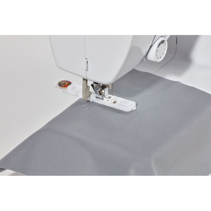 Masina de cusut BROTHER X40S, 850imp/min, 40 programe, alb-mov WALTI