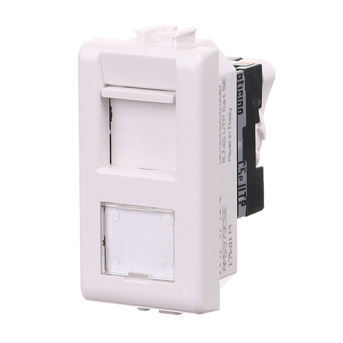 Priza date (RJ45) Legrand Bticino Matix, 1 modul, IP20, alba WALTI
