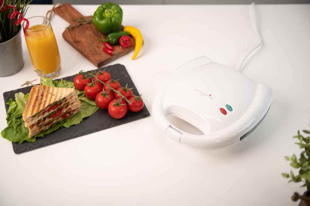 Sandwich maker MYRIA MY4108, 750W, alb WALTI