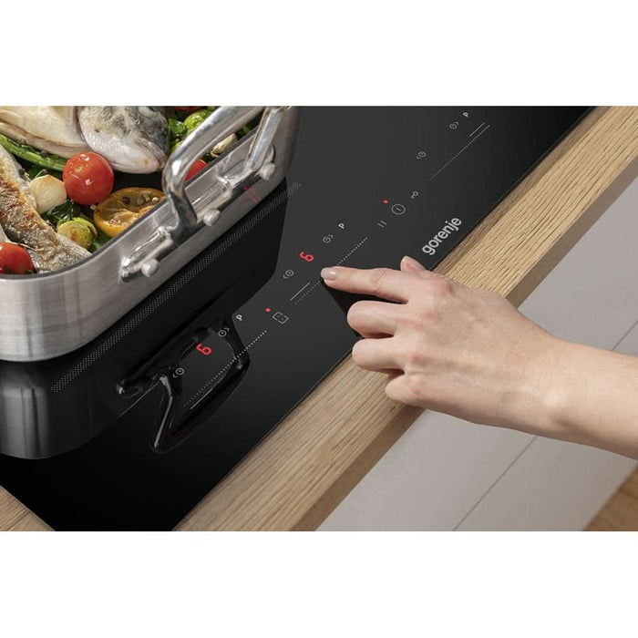 Plita incorporabila GORENJE GI6442BSCE, Inductie, 4 arzatoare, Touch Control, negru WALTI