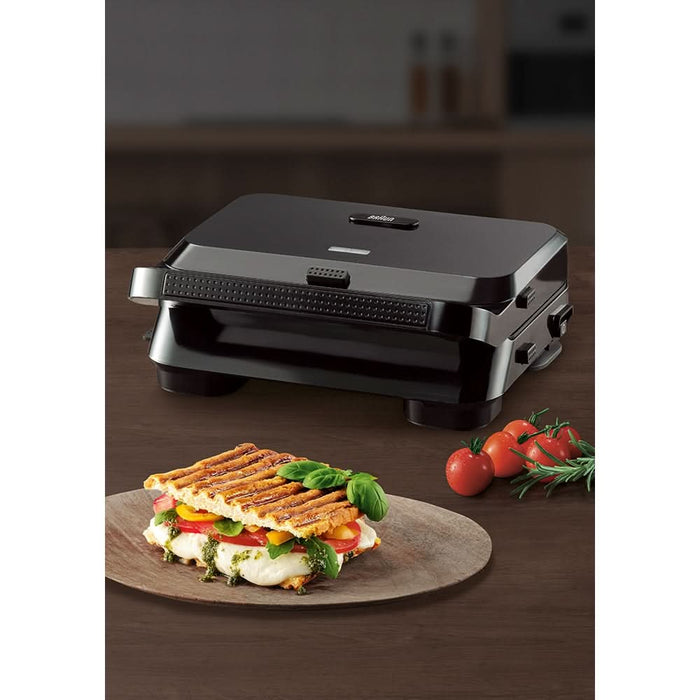 Sandwich maker BRAUN SM5001, 800W, negru WALTI