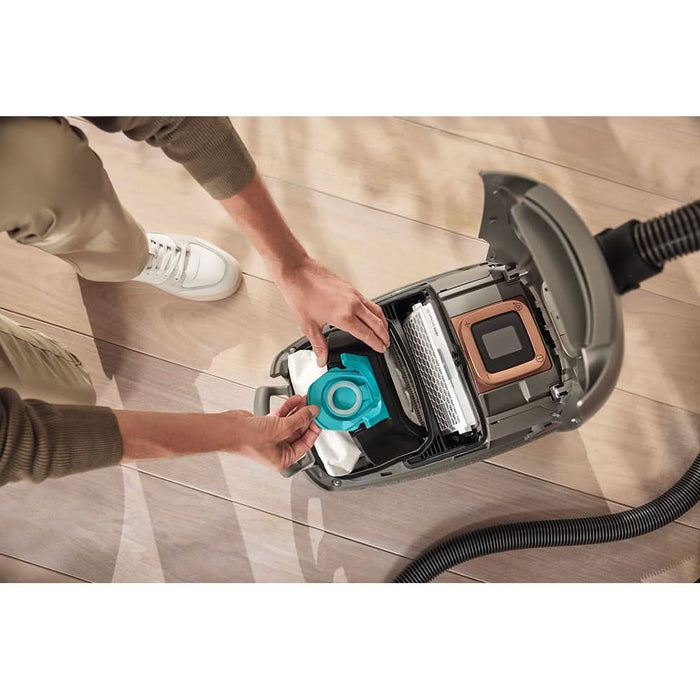 Kit aspirator MIELE HyClean Pure TU: 4 saci + filtru evacuare WALTI