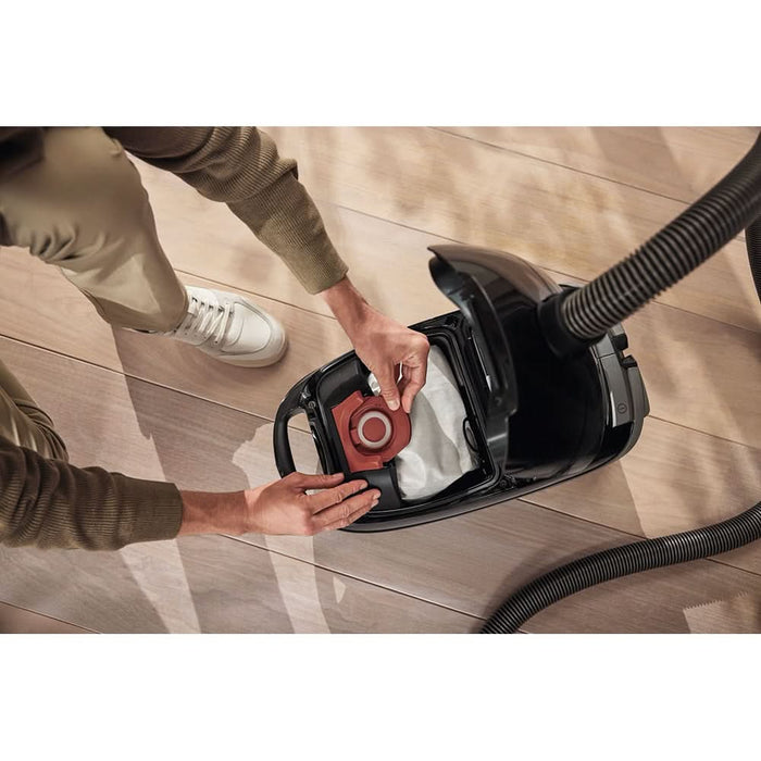 Kit aspirator MIELE HyClean Pure CO: 4 saci + filtru evacuare WALTI