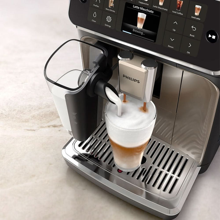Espressor automat PHILIPS Seria 5500 EP5547/90, 1.8l, 1500W, 15 bar, argintiu-negru WALTI