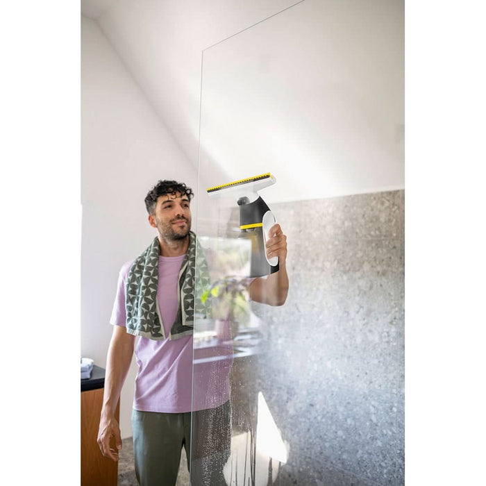 Aspirator geamuri KARCHER Comfort Precision WV 3 1.633-691.0, 0.2l, autonomie max 35 min, alb-negru WALTI