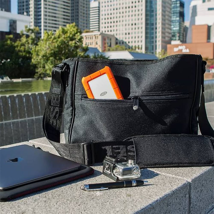 Hard Disk extern LACIE Rugged STFR2000800, 2TB, USB 3.0, argintiu-portocaliu - WALTI WALTI