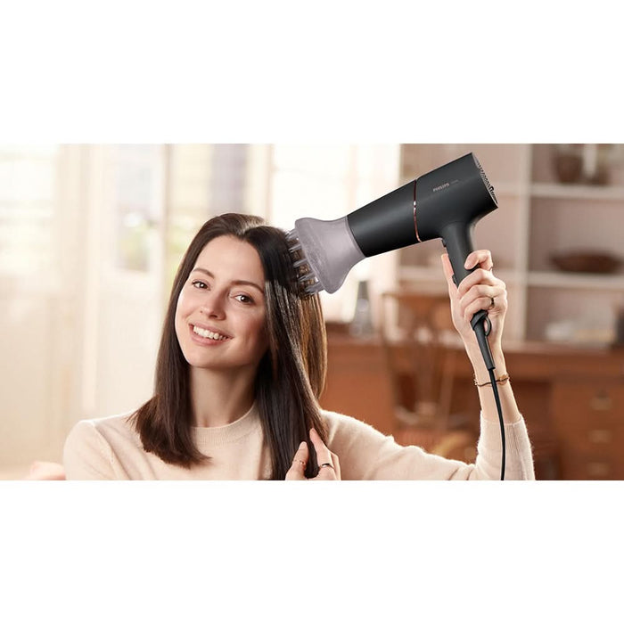 Uscator de par PHILIPS BHD538/30, 2300W, 2 viteze, 3 trepte temperatura, negru WALTI