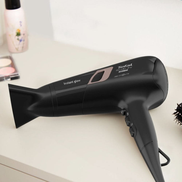 Uscator de par ROWENTA Studio Dry Glow CV5820F0, 2 viteze, 3 trepte de temperatura, negru WALTI