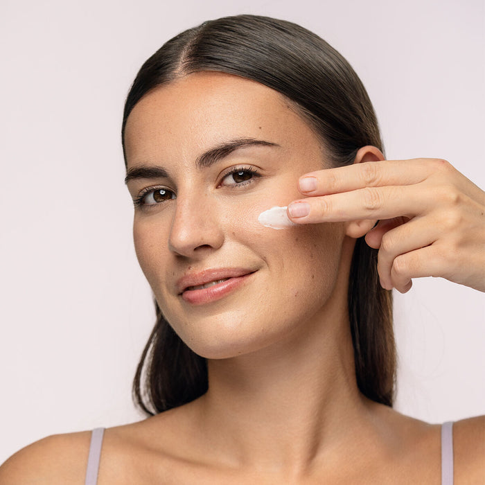 V4H070447C03C700251C22B2D05F808B0AFR5109894P6 WALTI