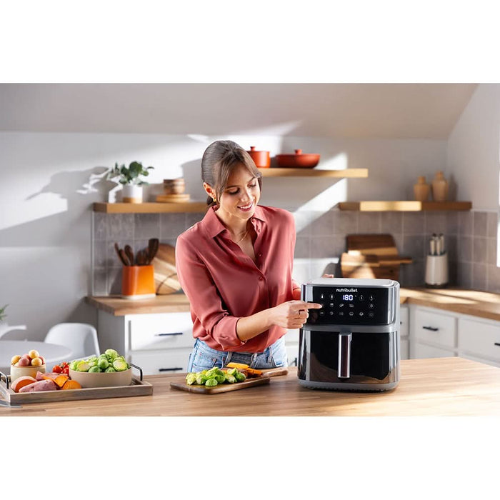 Friteuza cu aer cald NUTRIBULLET CrispLite Vision NBA0811DG, 8l, 2.6kg, 2000W, negru-gri inchis WALTI